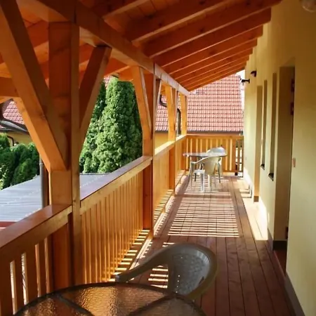 Pod Palavu Šakvice